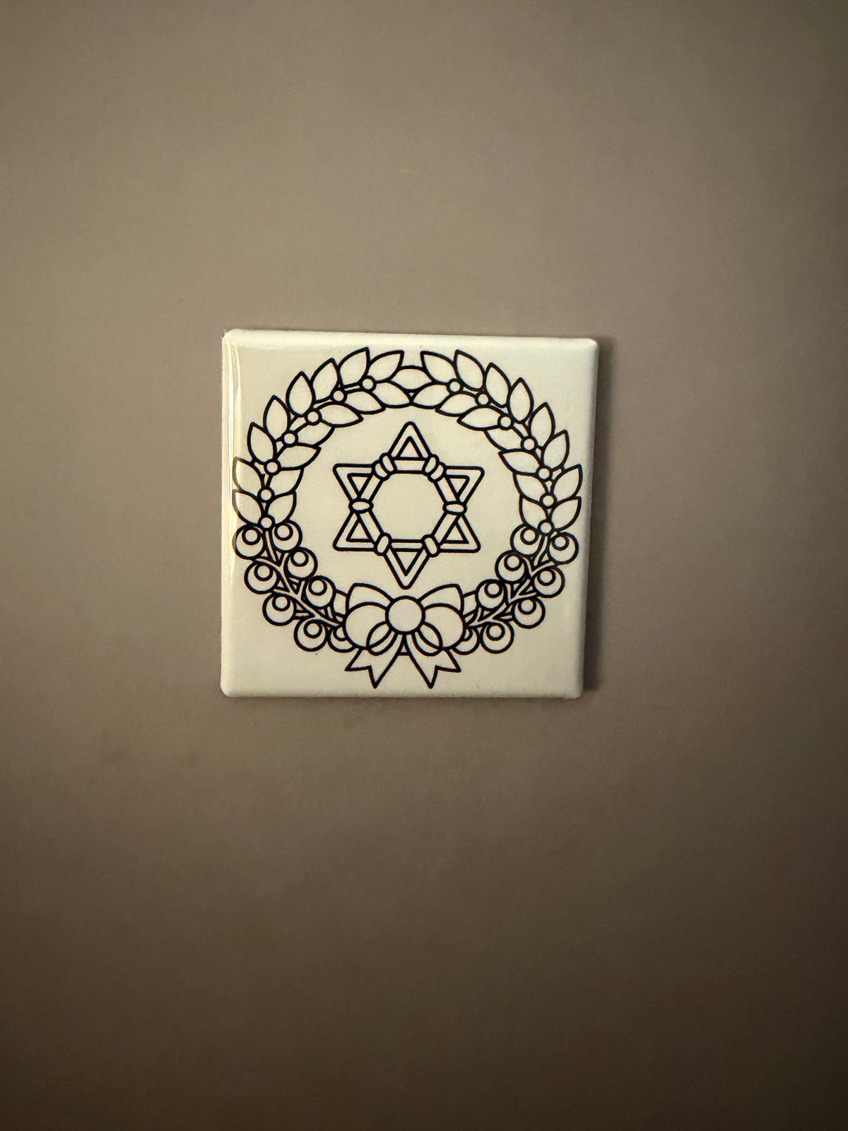 Mix & Match Holiday Color & Wipe 2×2 Magnets